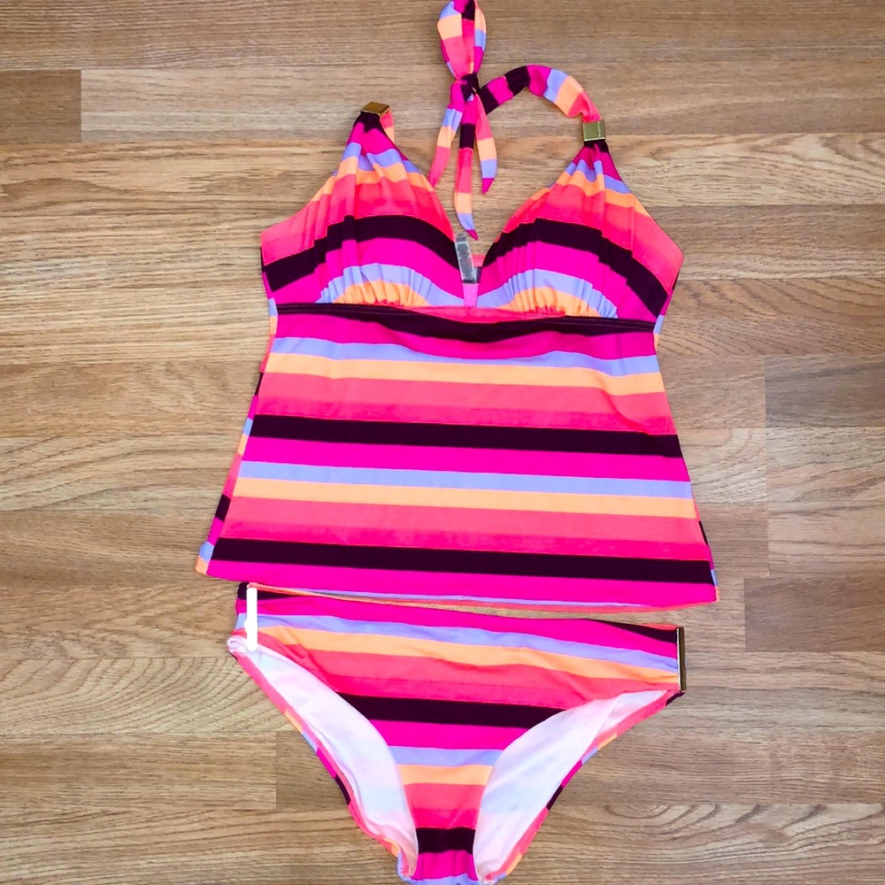 Victoria Secret tankini swimsuit